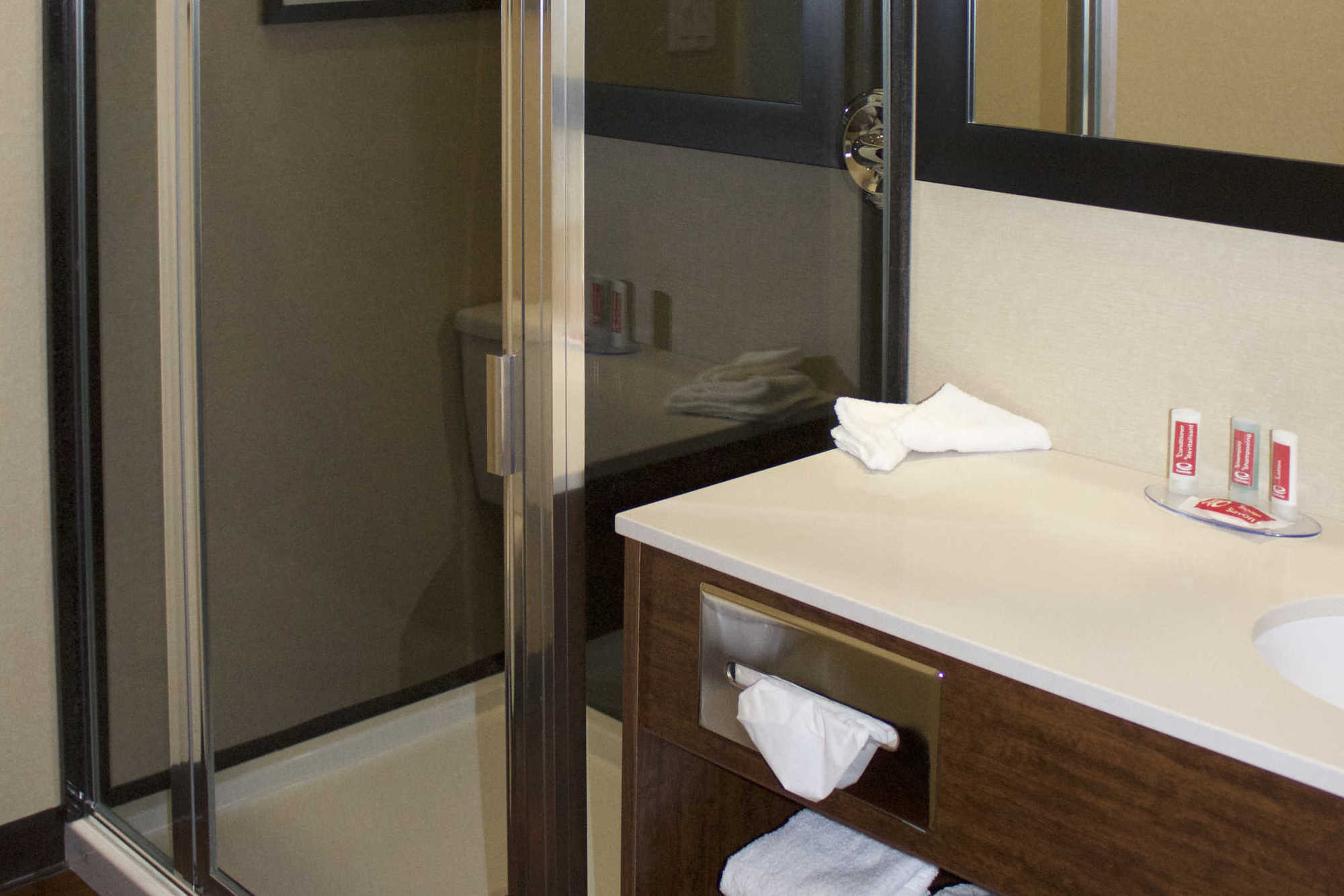 Econo Lodge Fox Creek Quarto foto